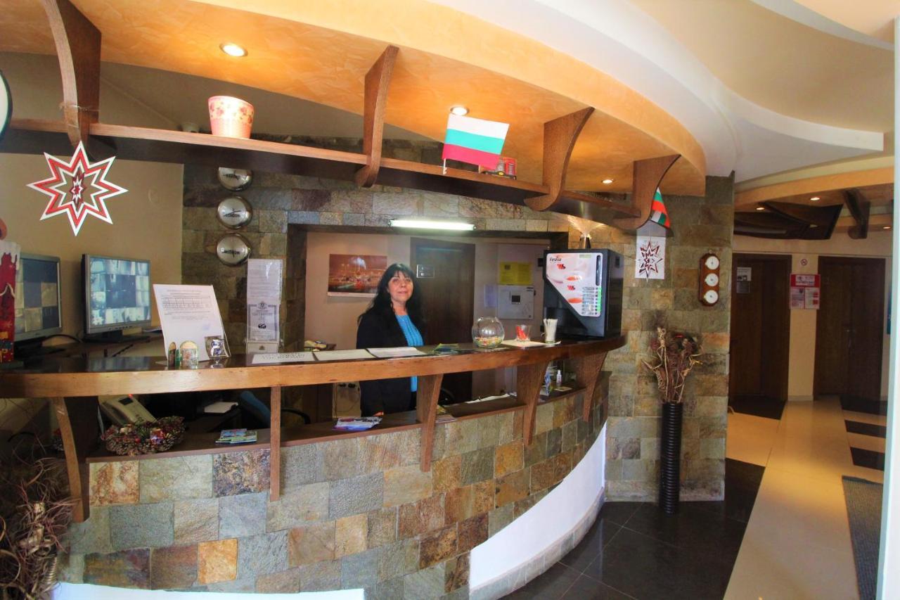 Mountview Lodge Apartments Bansko Extérieur photo